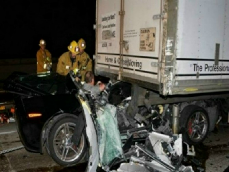 Wrecked z-06 photo